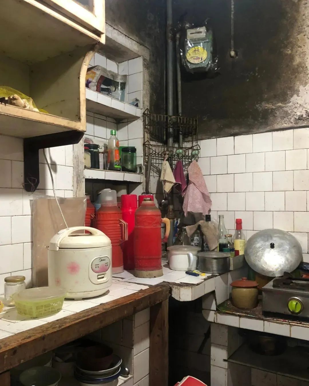 西安适老化旧房翻新改造-焕新巢装饰